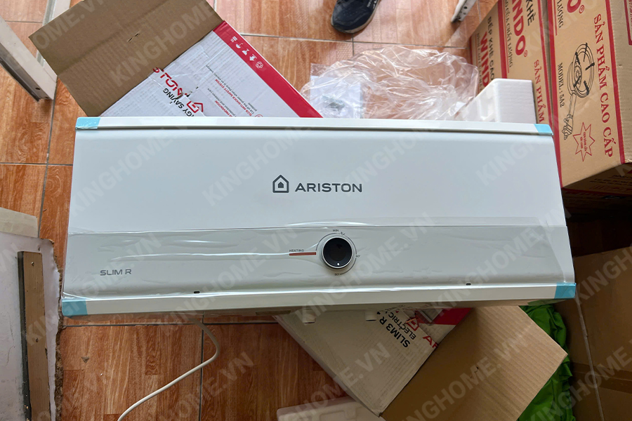 Máy nước nóng gián tiếp Ariston SLIM3 SL3 20 R