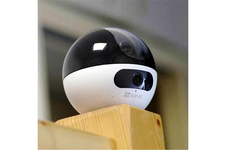 Camera IP WiFi 2 mắt Ezviz C7 (4MP+4MP)