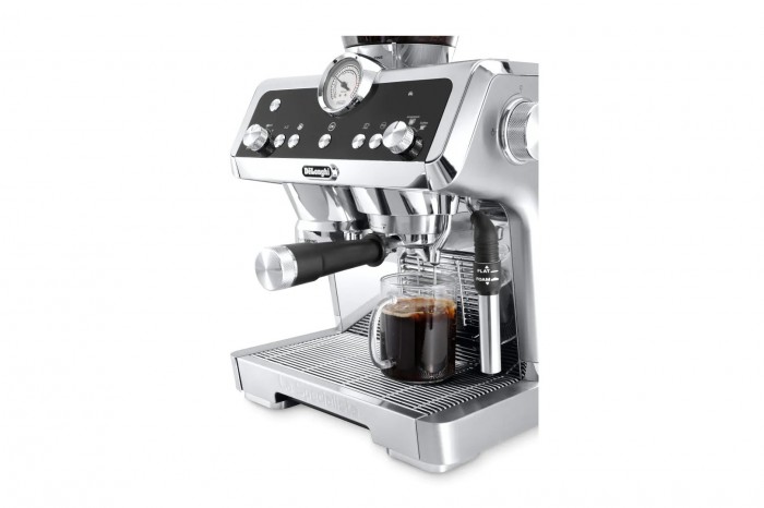 Máy pha cà phê nhập khẩu DeLonghi La Specialista EC9335.M