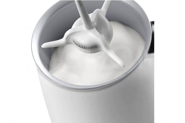 Máy tạo bọt sữa Delonghi Alicia EMF2.W