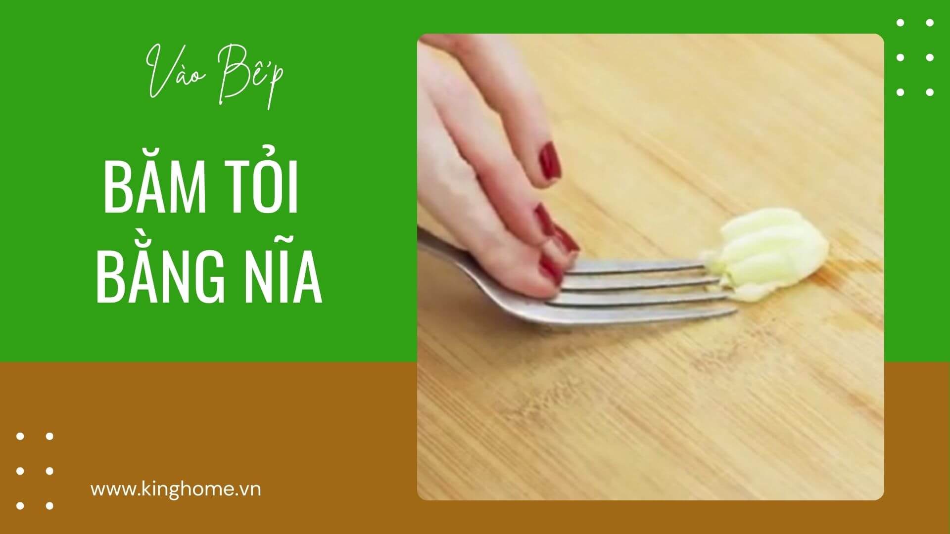 Băm tỏi bằng nĩa