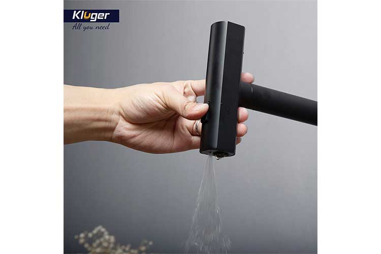 Vòi rửa bát Kluger KLF0018B RAIN Series.