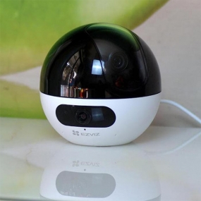 Camera IP WiFi 2 mắt Ezviz C7 (4MP+4MP)